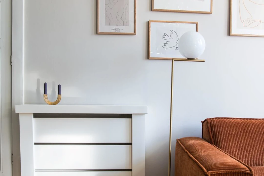 Radiator cover The Cabinet / Le Secret