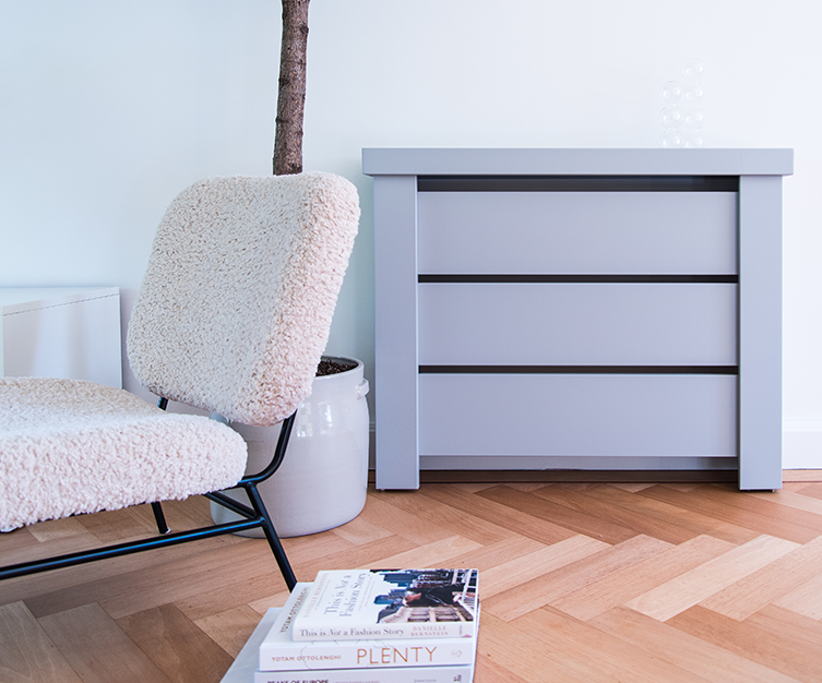Cabinet 22 X 115 X 650 9006 Detail