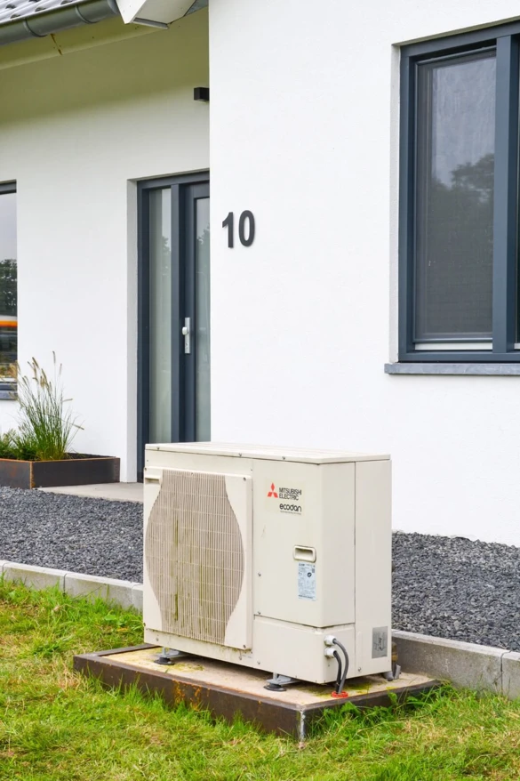 Before: Airco without airco unit BreezeBox detached