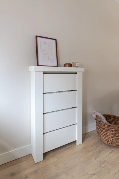 After: Radiator cover The Cabinet / Le Secret design RAL 9010 Fine Texture