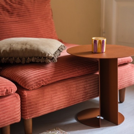 Side table Sage by the sofa