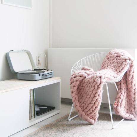Sentimo radiator cover