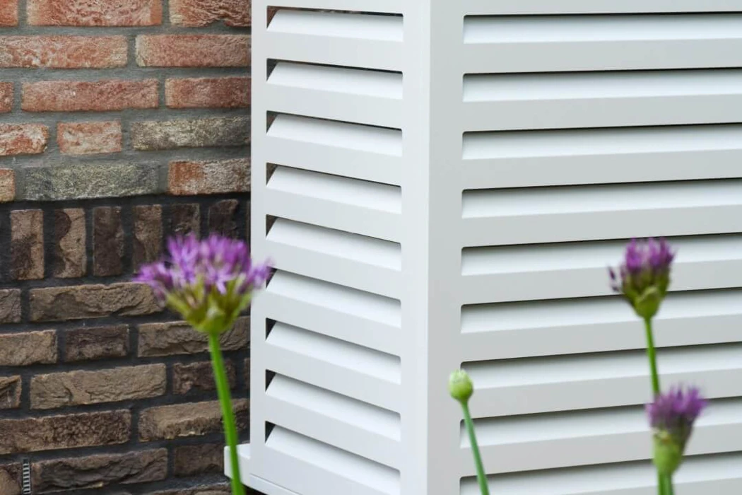 Airco cover low-hanging Sentimo